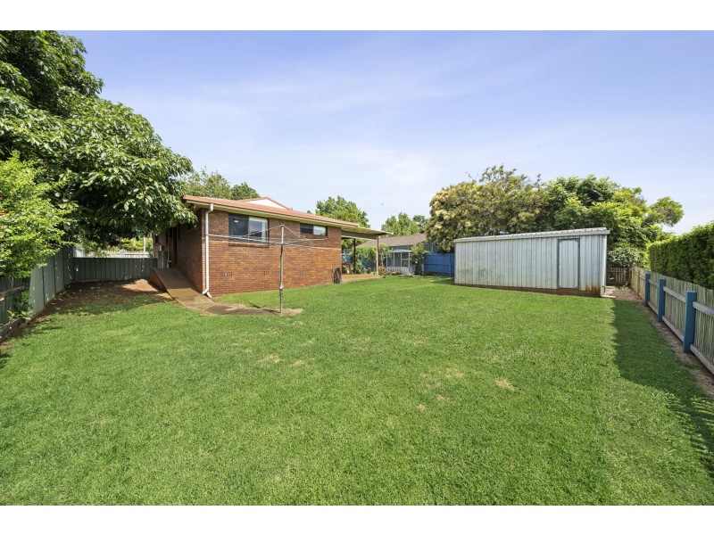 188 Ramsay Street, Centenary Heights QLD 4350