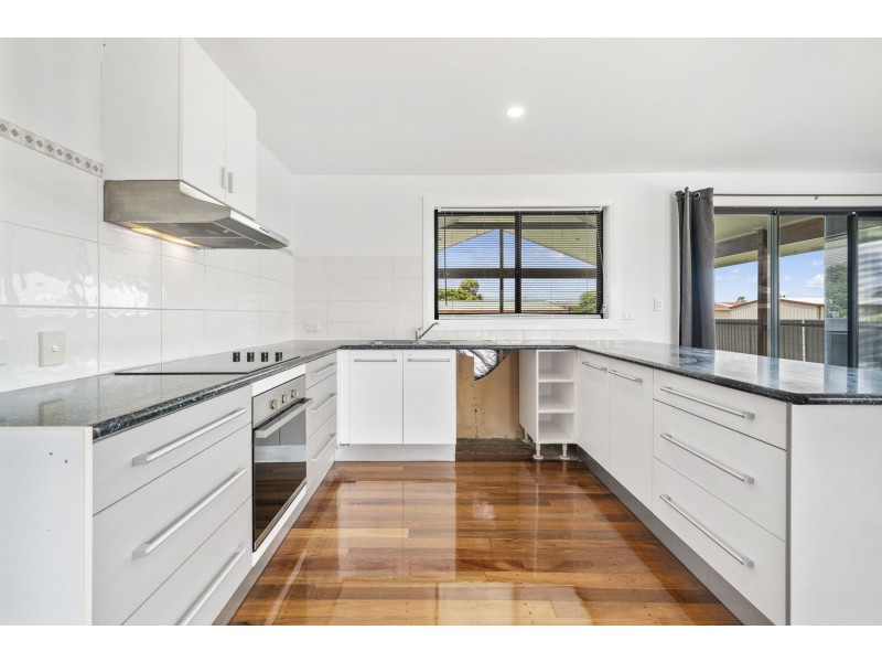 28 Quarry Street, Cambooya QLD 4358