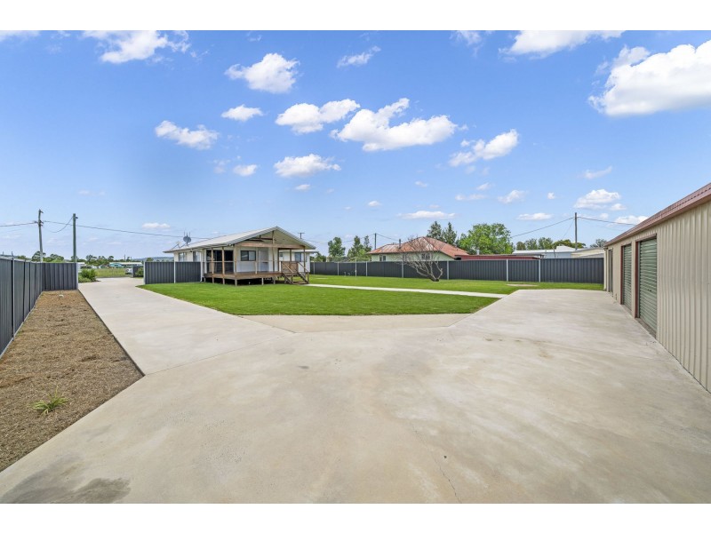 28 Quarry Street, Cambooya QLD 4358