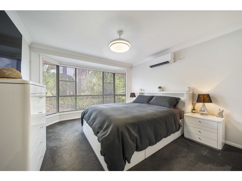 4 Roser Court, Withcott QLD 4352