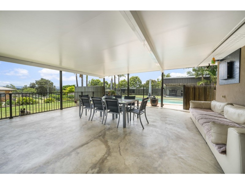 4 Roser Court, Withcott QLD 4352