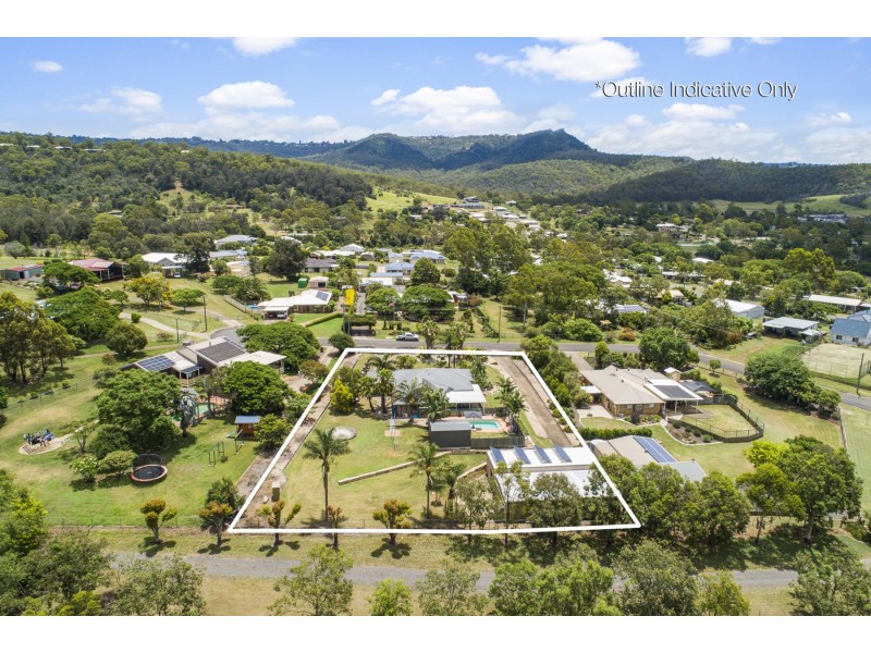 4 Roser Court, Withcott QLD 4352