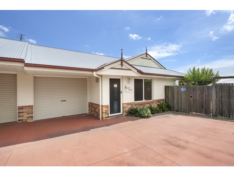 4/2A Jackson Street, Centenary Heights QLD 4350
