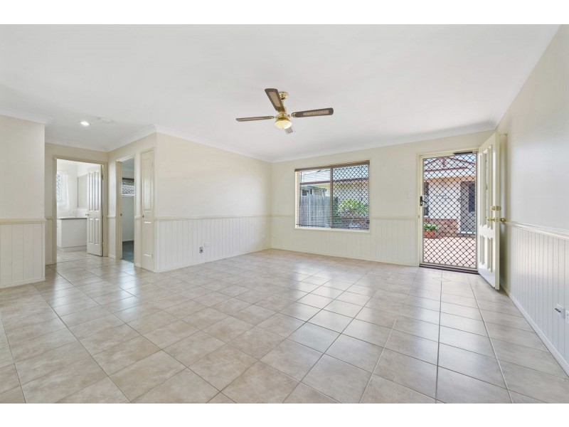 4/2A Jackson Street, Centenary Heights QLD 4350
