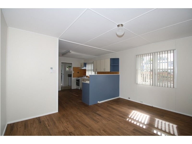 5 Greyfriars Street, Rockville QLD 4350