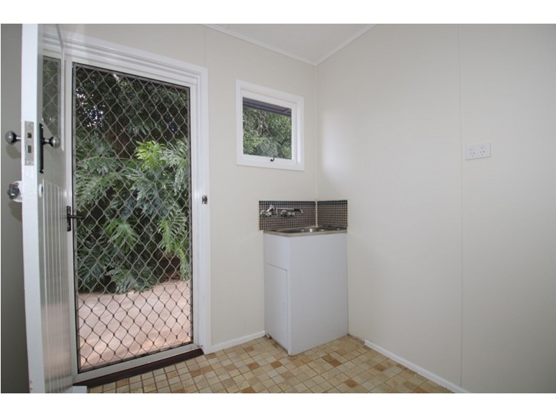 5 Greyfriars Street, Rockville QLD 4350