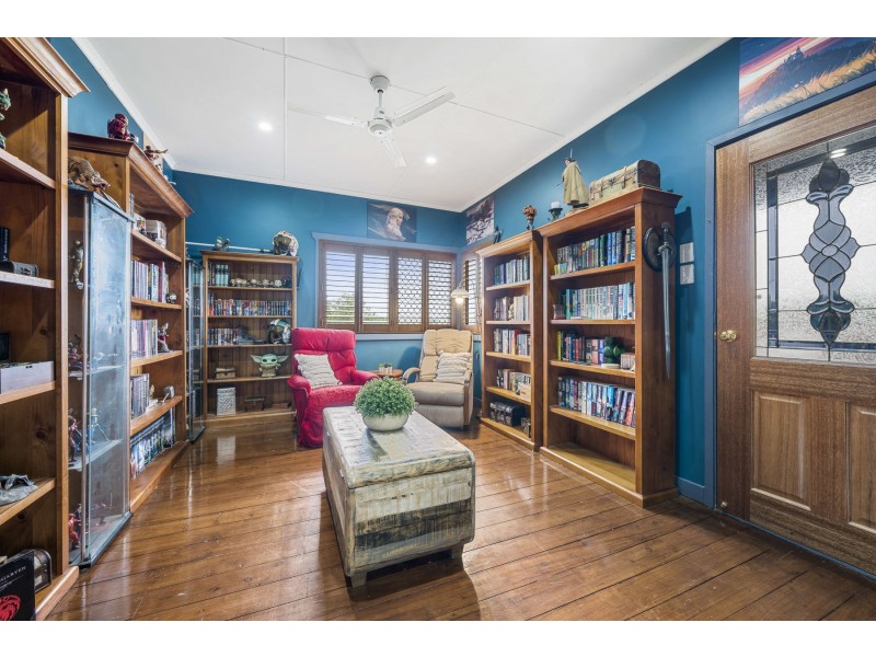 2 Sheehan Street, South Toowoomba QLD 4350