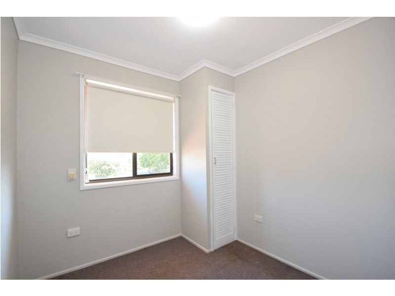 824 Ruthven Street, Kearneys Spring QLD 4350