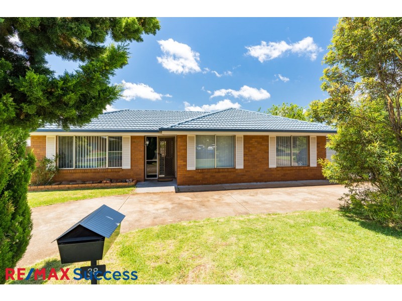 38 Platz Street, Darling Heights QLD 4350