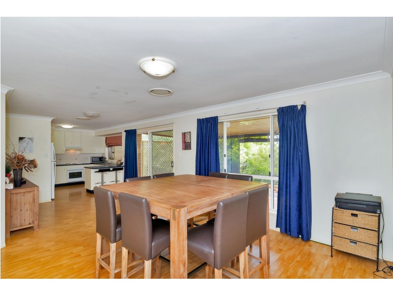 11 Elizabeth Kenny Court, Harristown QLD 4350
