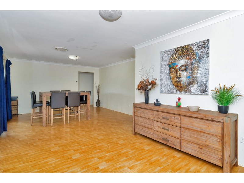 11 Elizabeth Kenny Court, Harristown QLD 4350