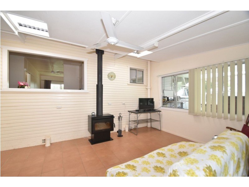 38 Seaton Street, South Toowoomba QLD 4350
