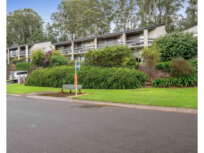 3/2 Benjamin Street, Mount Lofty QLD 4350