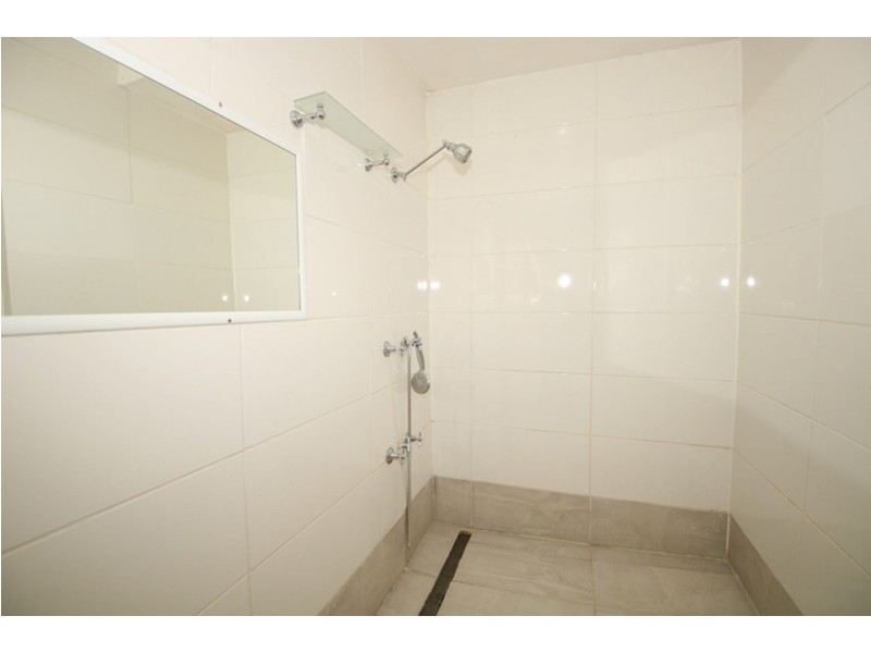 45 West Street, Newtown QLD 4350