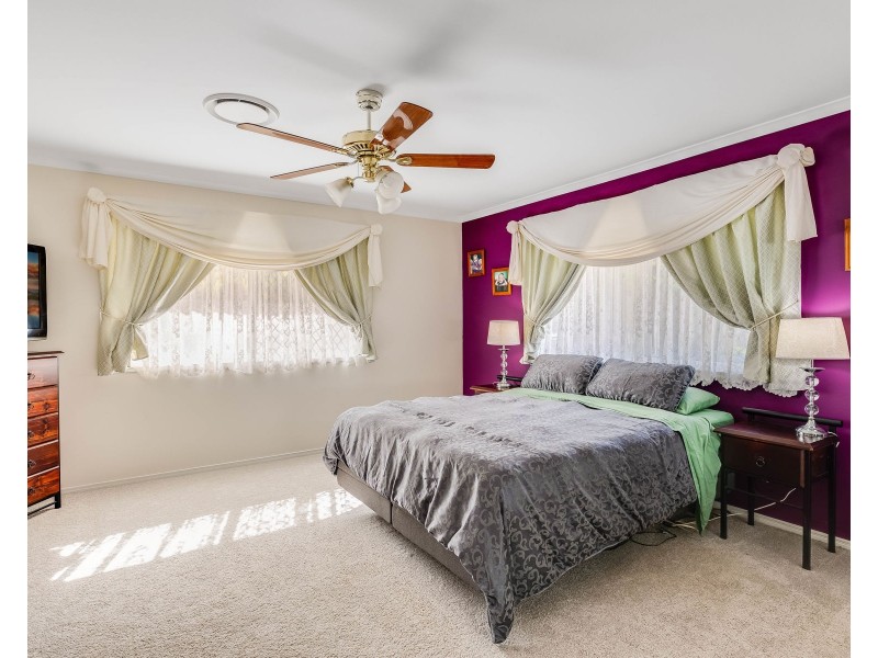 8 Nichols Drive, Glencoe QLD 4352