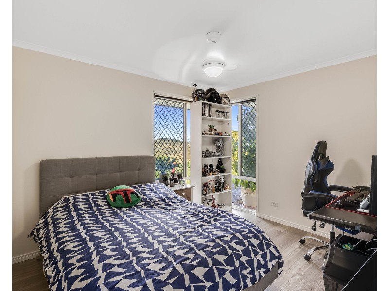 8 Nichols Drive, Glencoe QLD 4352