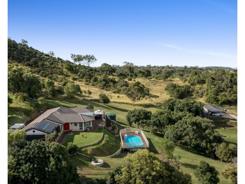 8 Nichols Drive, Glencoe QLD 4352