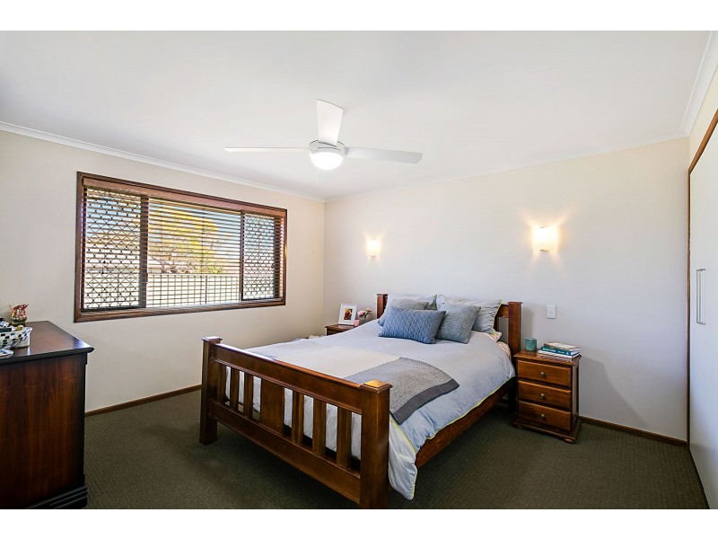 8 Jasmine Court, Centenary Heights QLD 4350