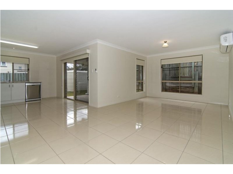 1/82b Long Street, Rangeville QLD 4350