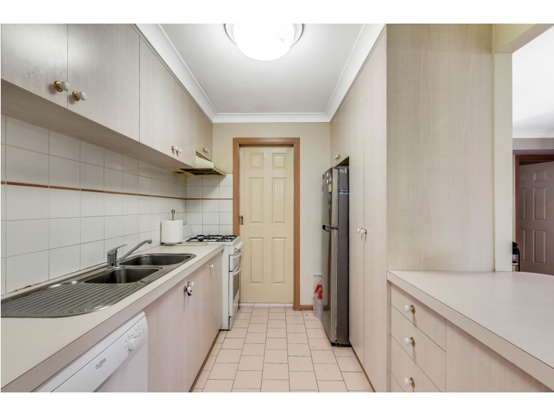 4/9 Danica Court, Kearneys Spring QLD 4350