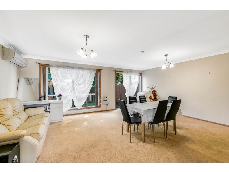 4/9 Danica Court, Kearneys Spring QLD 4350