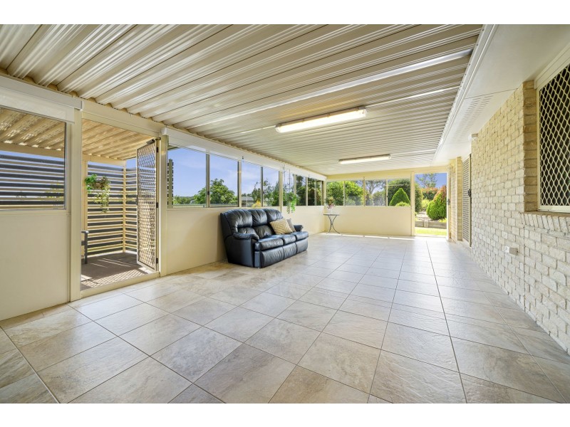 5 Corella Street, Meringandan West QLD 4352