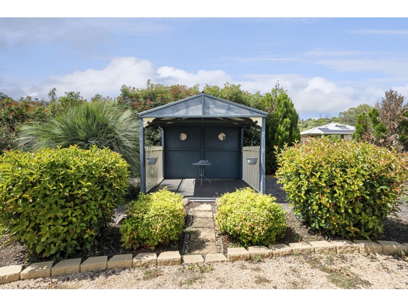 5 Corella Street, Meringandan West QLD 4352