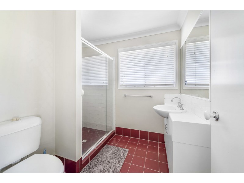 91-93 Hogg Street, Cranley QLD 4350