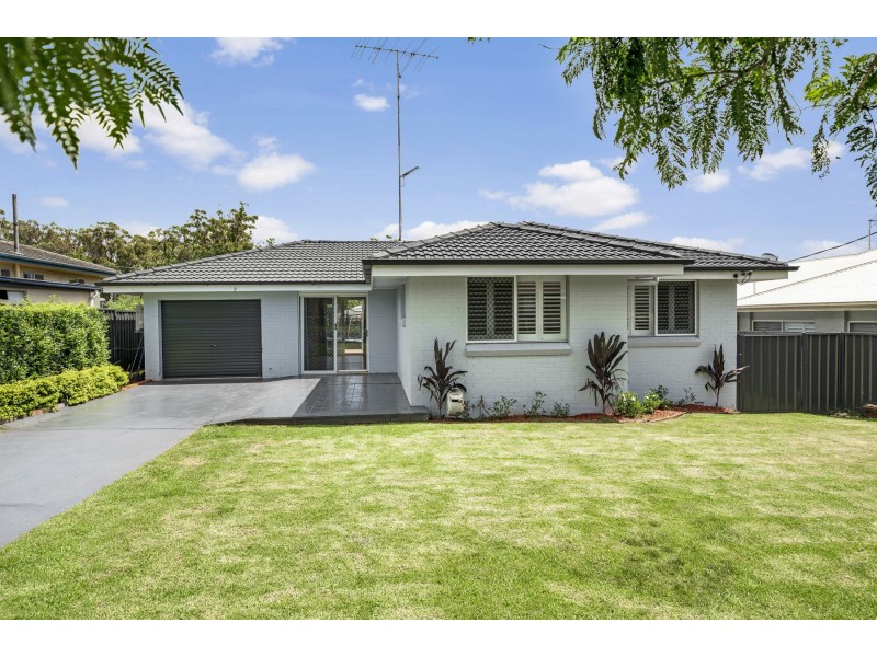 20 Weller Street, Rangeville QLD 4350