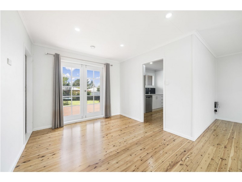 20 Weller Street, Rangeville QLD 4350