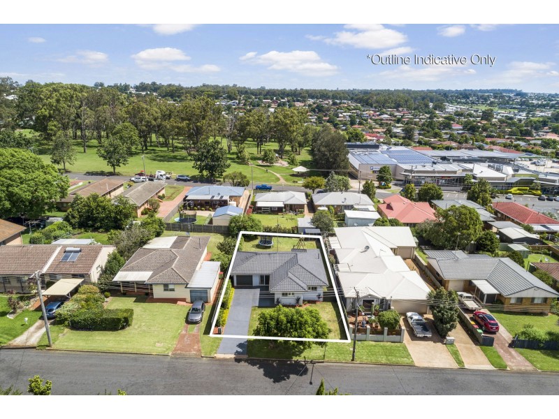 20 Weller Street, Rangeville QLD 4350