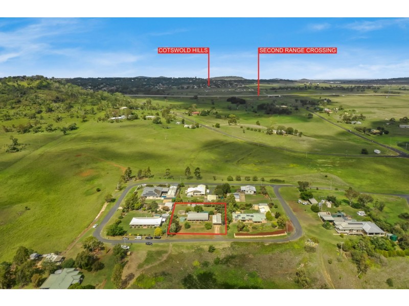 9 Junction Street, Gowrie Junction QLD 4352