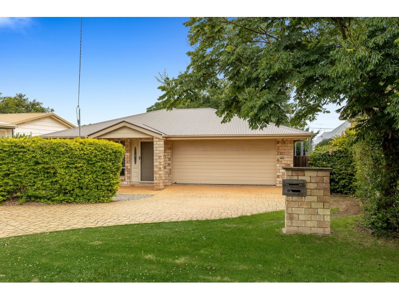 10 Boland Street, North Toowoomba QLD 4350