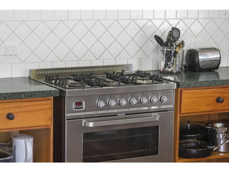 745 Murphys Creek Road, Upper Lockyer QLD 4352