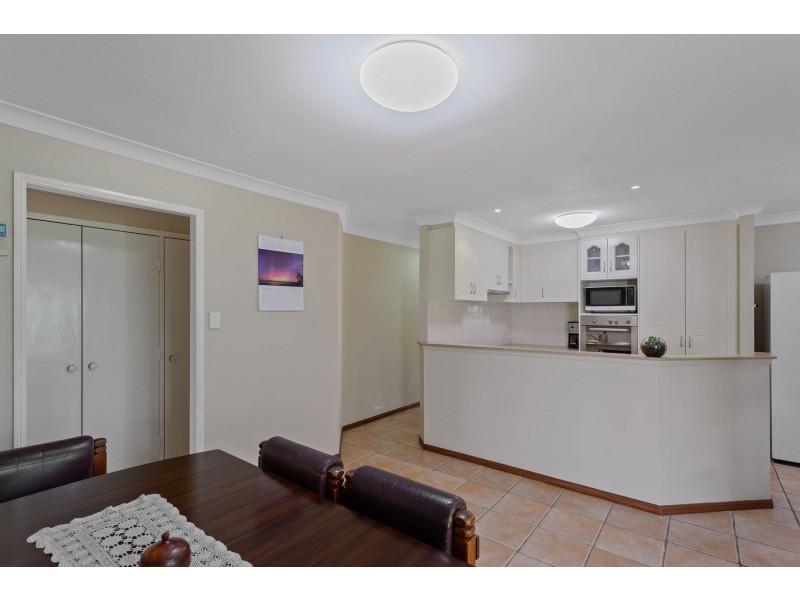 22 Catalina Drive, Wilsonton QLD 4350