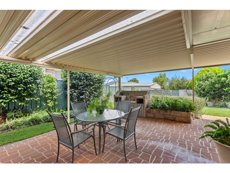 22 Catalina Drive, Wilsonton QLD 4350