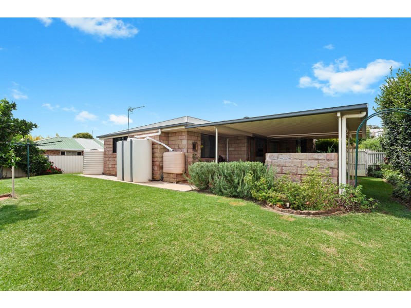 22 Catalina Drive, Wilsonton QLD 4350