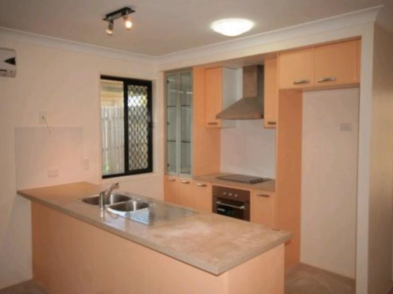 1/7 O’Brien  St, Harlaxton QLD 4350