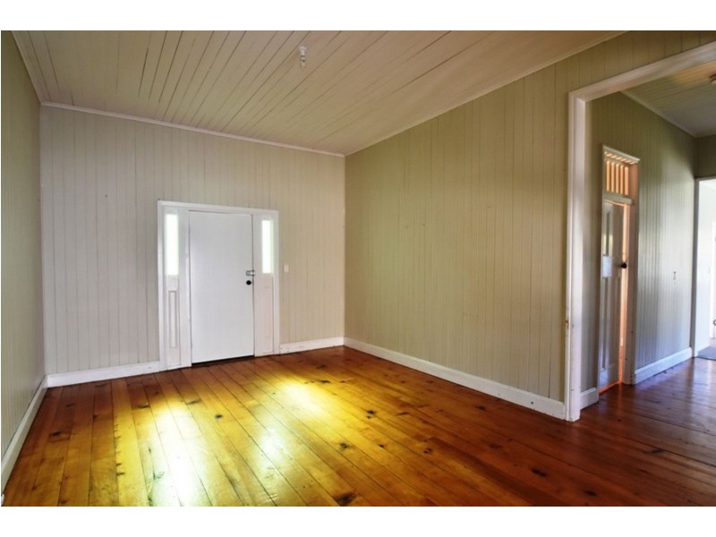 6 Gilbride Street, Greenmount QLD 4359