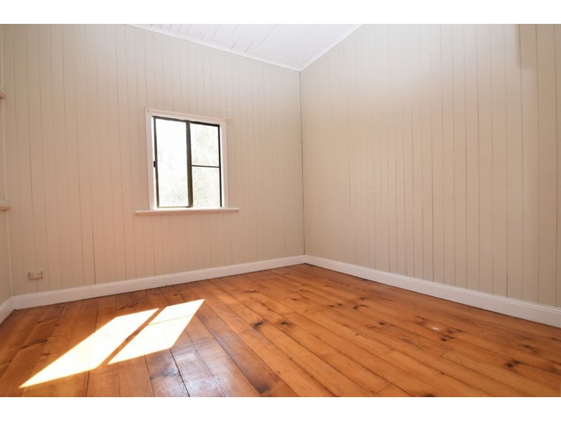 6 Gilbride Street, Greenmount QLD 4359