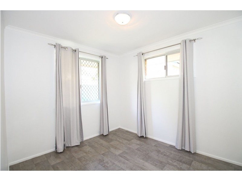 2/114 Curzon St, Rangeville QLD 4350