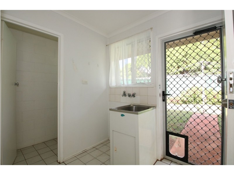 2/114 Curzon St, Rangeville QLD 4350