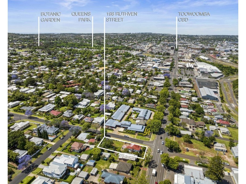 198 Ruthven Street, North Toowoomba QLD 4350