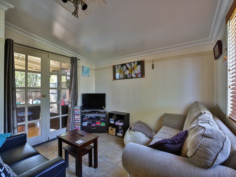12 Parkinson Street, South Toowoomba QLD 4350
