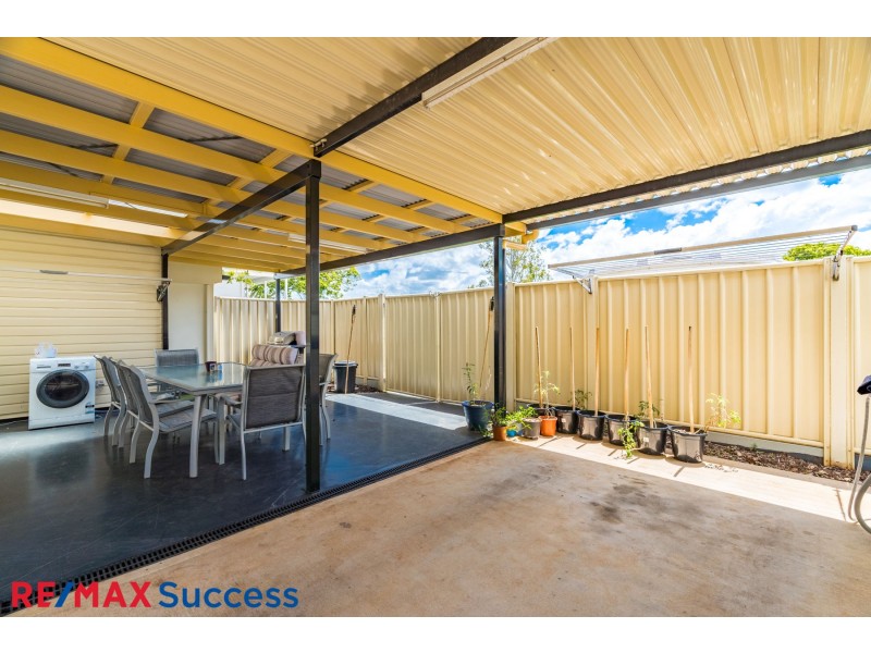 273A Geddes St, Centenary Heights QLD 4350