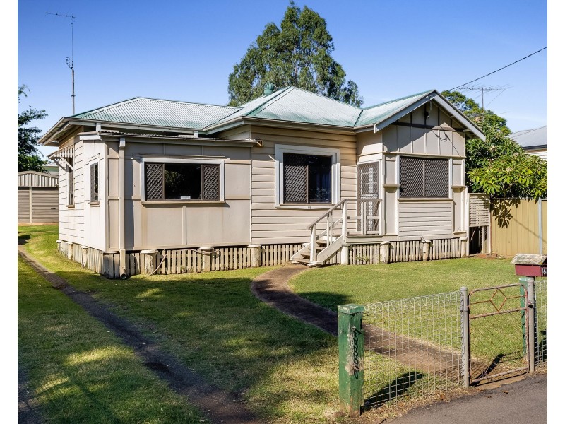 66 Taylor Street, Newtown QLD 4350