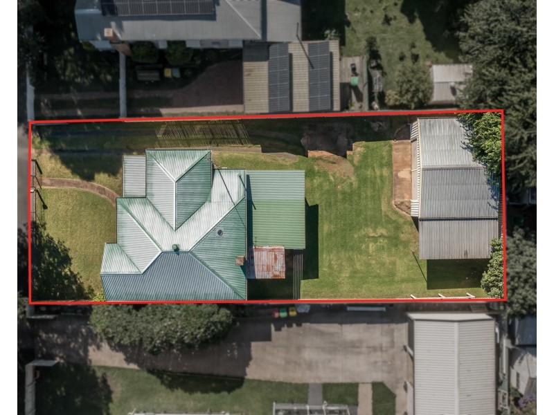 66 Taylor Street, Newtown QLD 4350