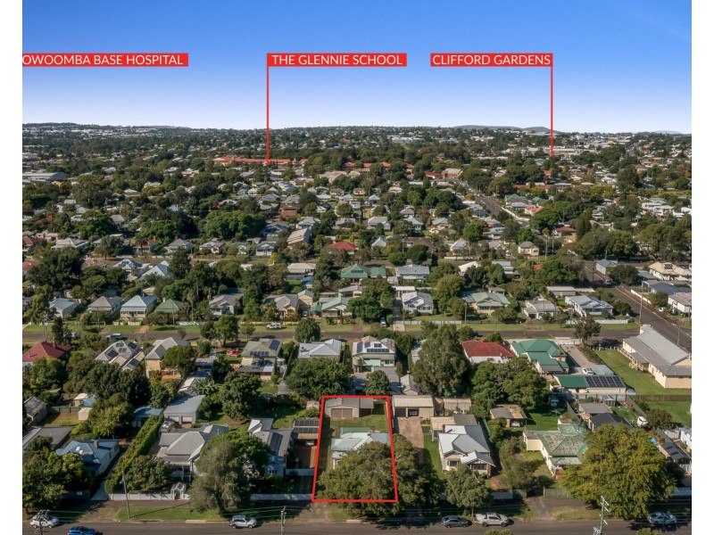 66 Taylor Street, Newtown QLD 4350