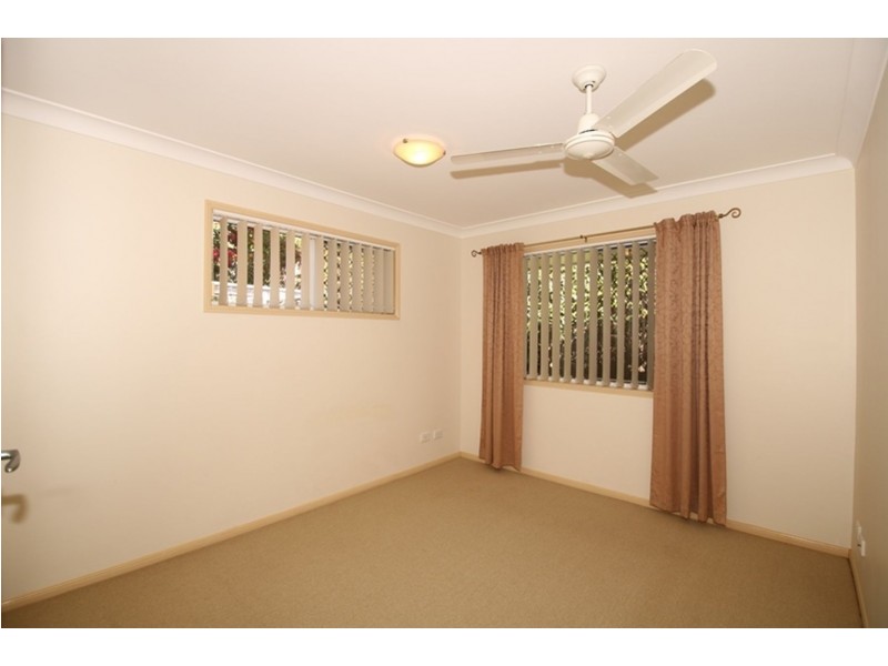 2/27 Norman Street, South Toowoomba QLD 4350