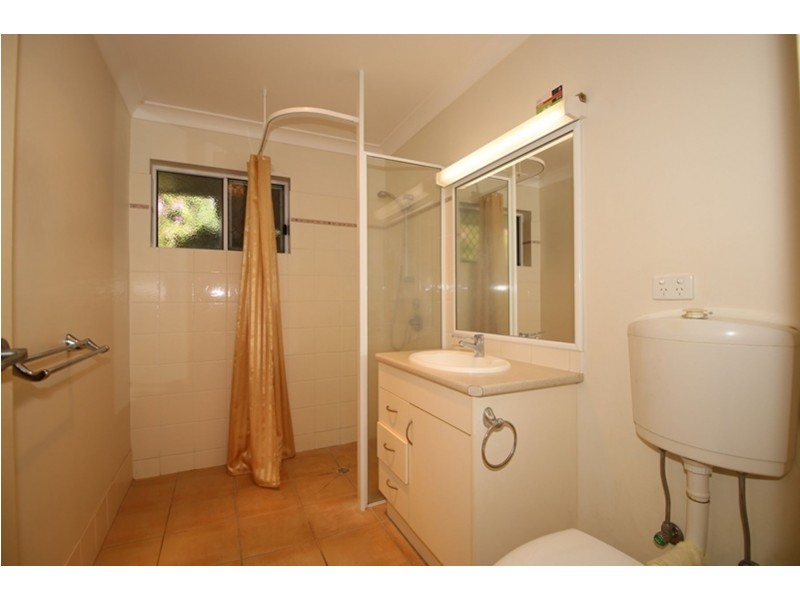 2/27 Norman Street, South Toowoomba QLD 4350